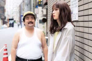 空気階段コント、水川かたまり女装