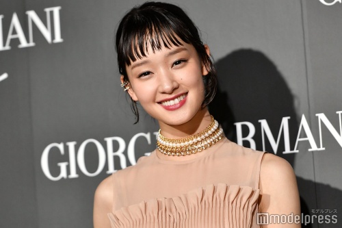 剛力彩芽ロングウィッグ
